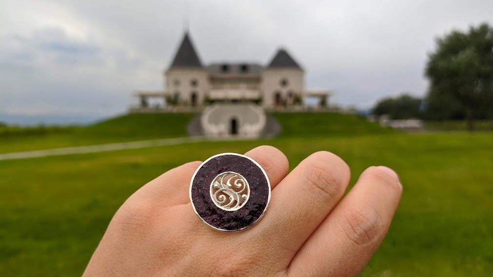 #OK! The first wine jewelry created by a Georgian designer