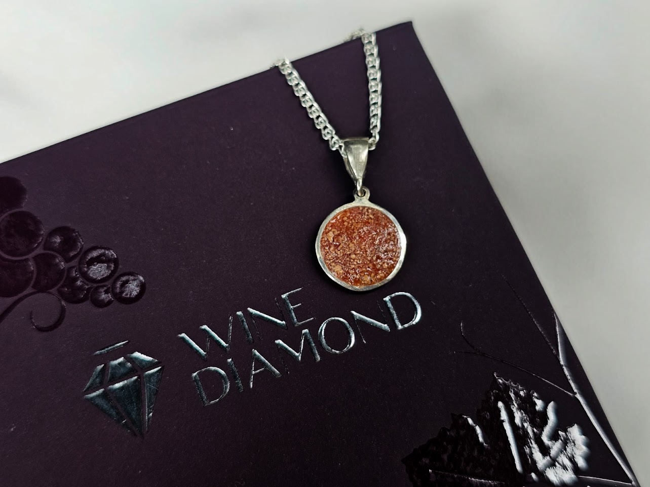 Necklace "Dot"