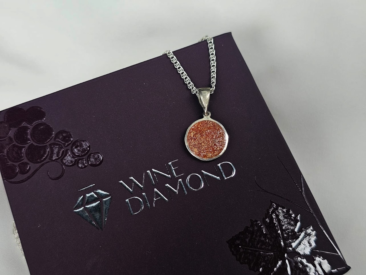 Necklace "Dot"