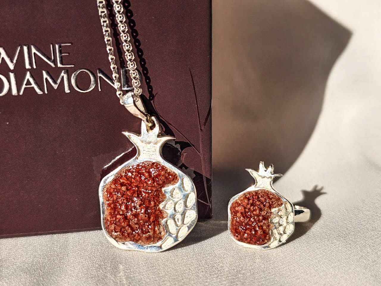 Ring "Pomegranate"
