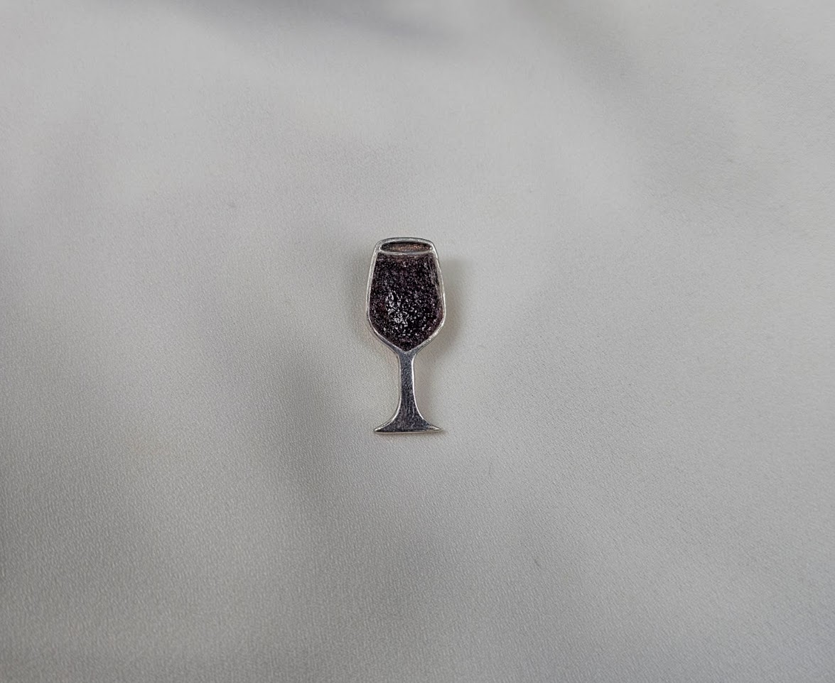 Brooch "wine glass"