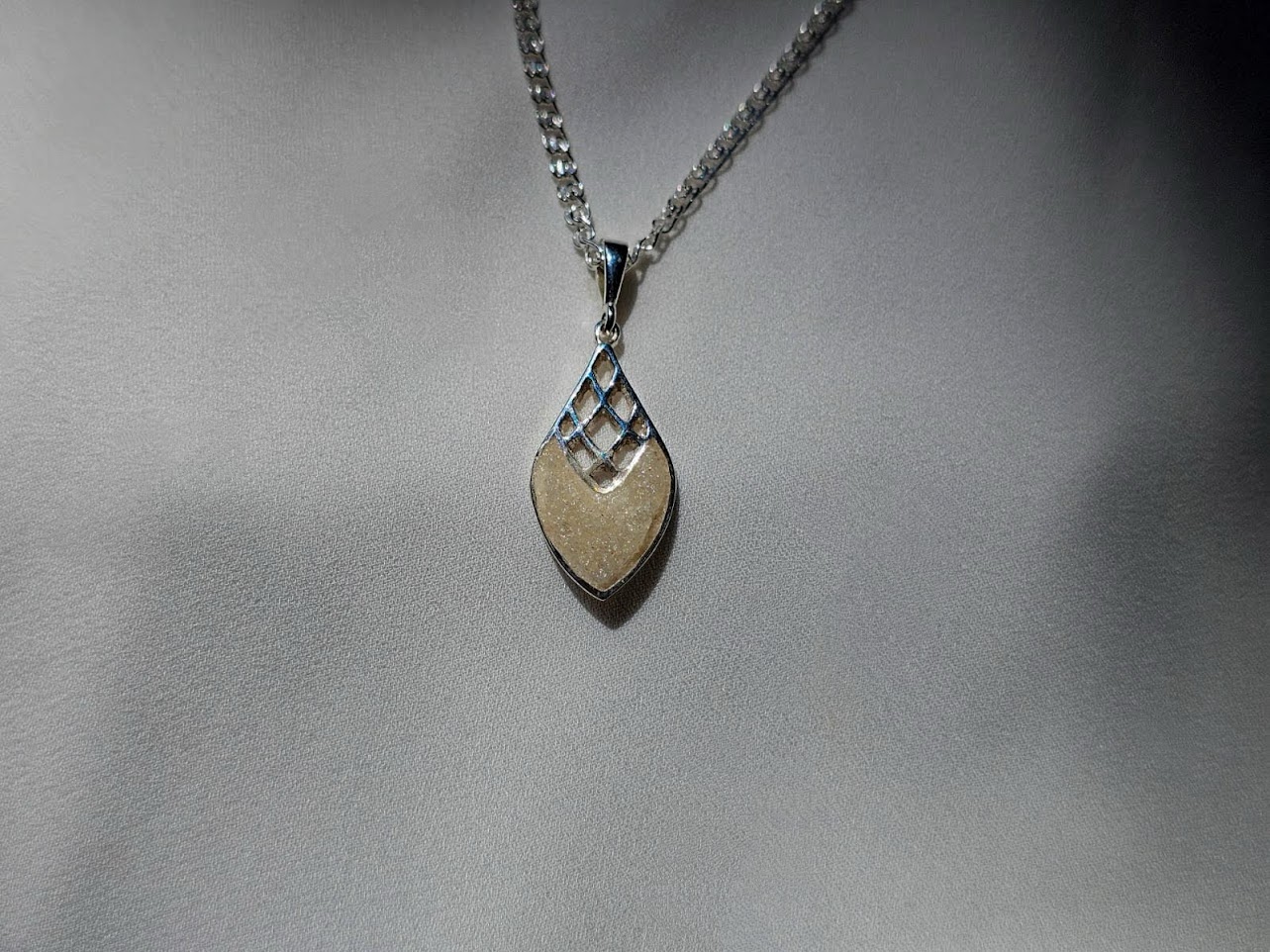 Necklace "Carving"