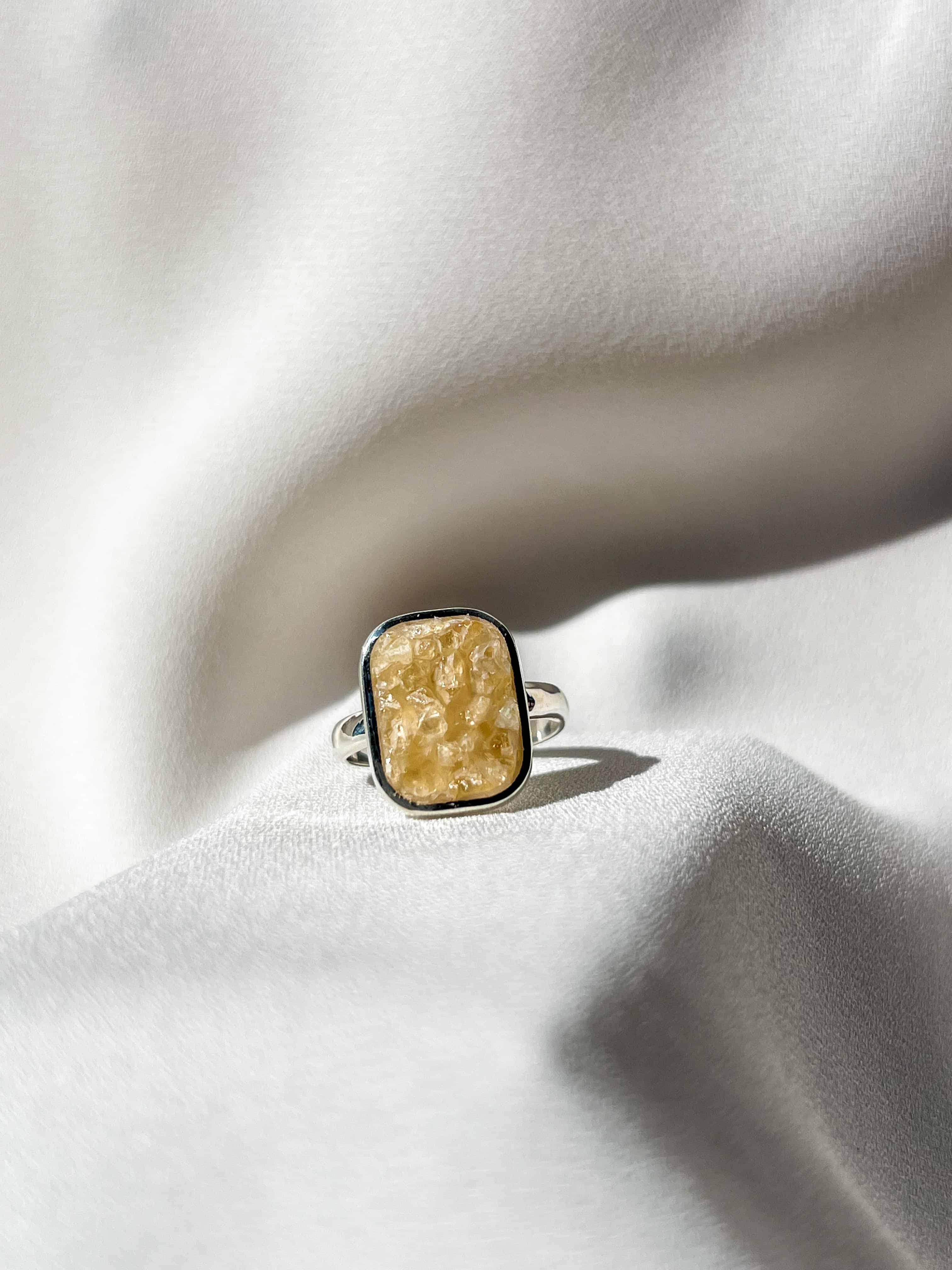 RING "Aura"