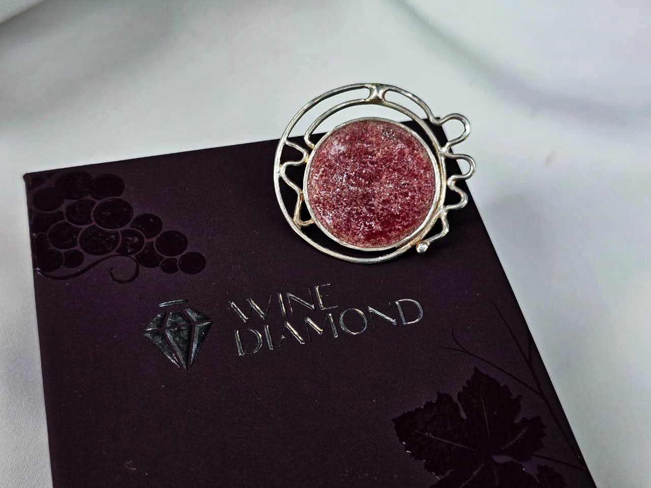 Brooch "Fantasy"